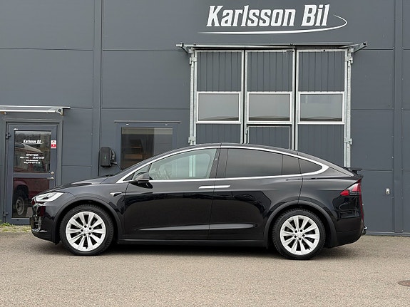 Tesla Model X 3 of 27