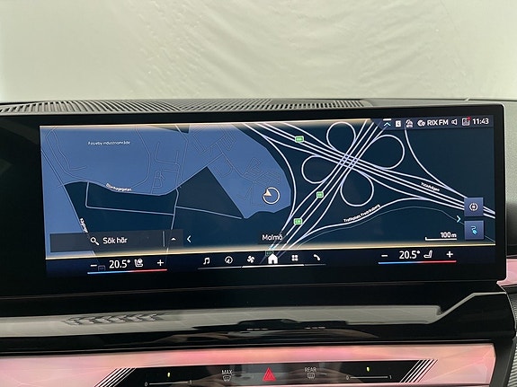 BMW i5 11 of 16