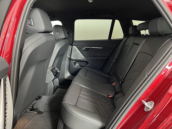 BMW i5 12 of 16