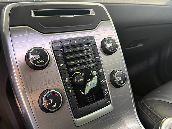 Volvo XC70 19 of 21