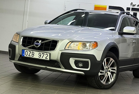 Volvo XC70 3 of 21