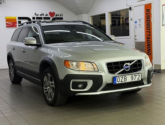 Volvo XC70 9 of 21