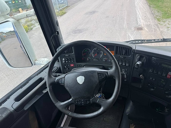 Scania R420LA6X2MNB 9 of 12
