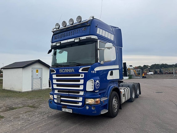 Scania R420LA6X2MNB 2 of 12