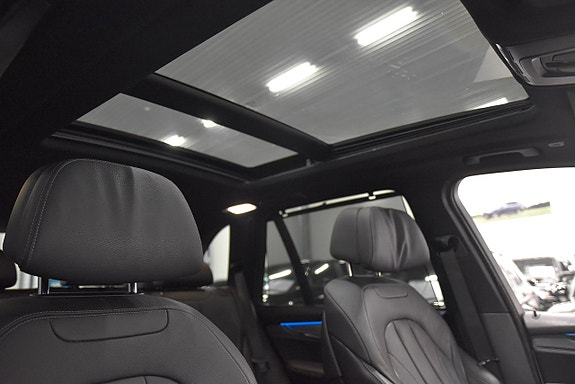 BMW X5 12 of 28