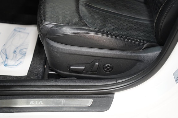 Kia Optima 11 of 27