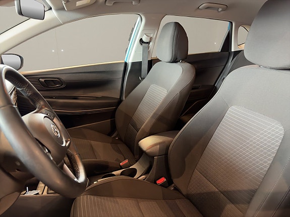 Hyundai i20 9 of 13