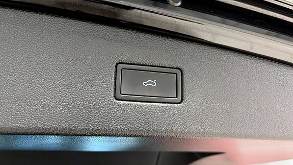 Volkswagen Tiguan 14 of 22