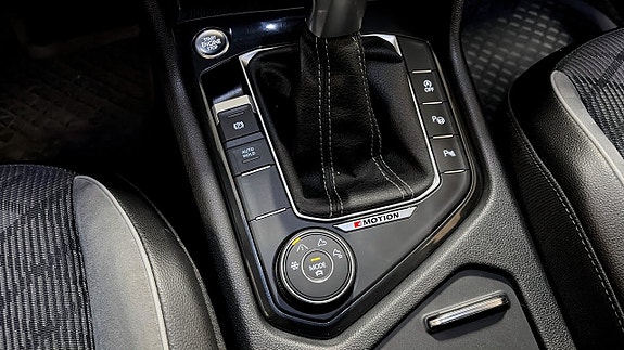 Volkswagen Tiguan 18 of 22
