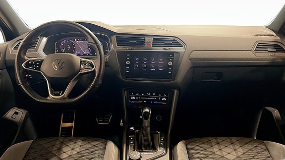 Volkswagen Tiguan 10 of 22