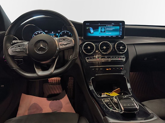 Mercedes-Benz C220 8 of 10