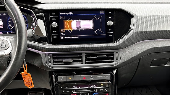 Volkswagen T-Cross 9 of 12