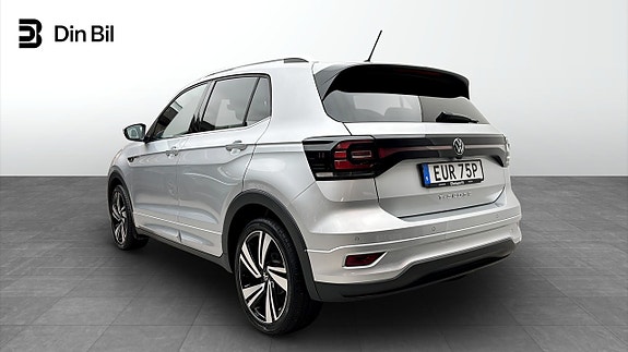Volkswagen T-Cross 3 of 12