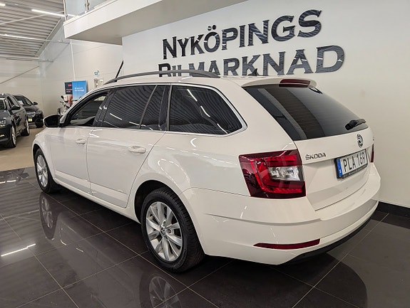 Skoda Octavia 3 of 15