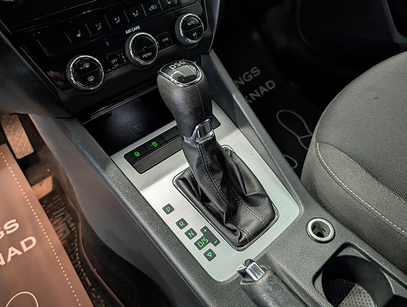 Skoda Octavia 11 of 15