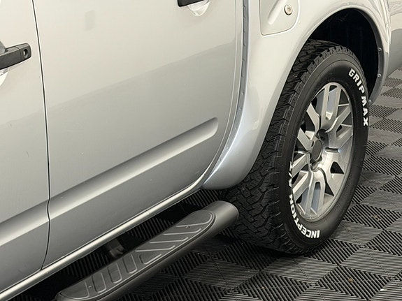 Nissan Navara 3.0 dCi V6 Double Cab | 231 ch | BVA | Toit ouvrant | Bose | Cuir électrique | Révision récente