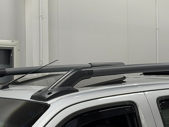 Nissan Navara 3.0 dCi V6 Double Cab | 231 ch | BVA | Toit ouvrant | Bose | Cuir électrique | Révision récente