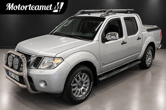 Nissan Navara 3.0 dCi V6 Double Cab | 231 ch | BVA | Toit ouvrant | Bose | Cuir électrique | Révision récente