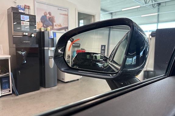 Volvo V60 22 of 30