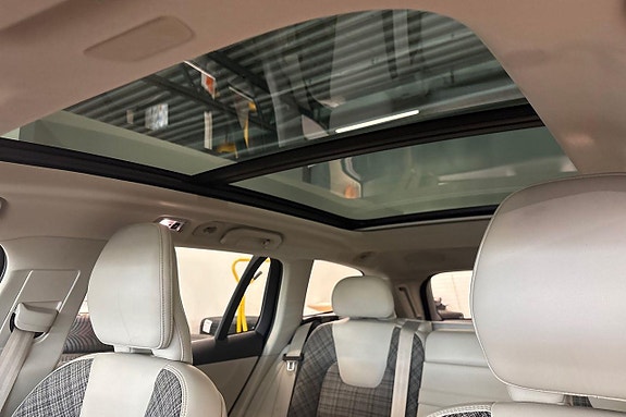 Volvo V60 20 of 30