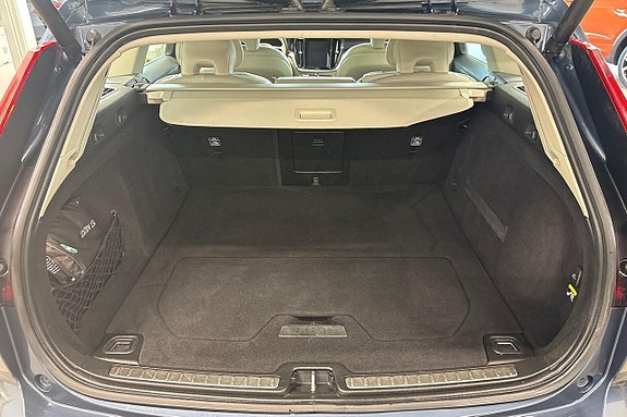 Volvo V60 27 of 30