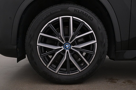 BMW iX1 27 of 27