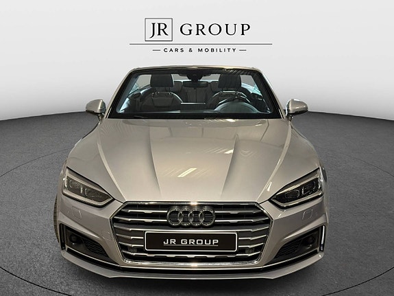 Audi A5 2 of 12