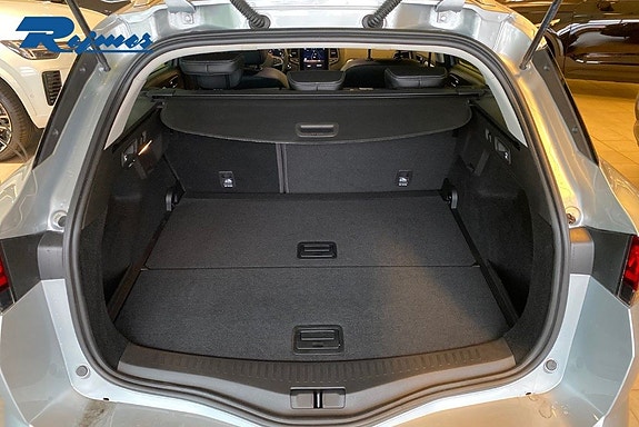 Renault Megane IV 13 of 17