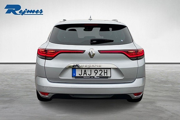 Renault Megane IV 16 of 17