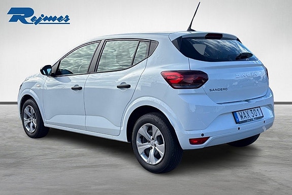Dacia Sandero 13 of 15