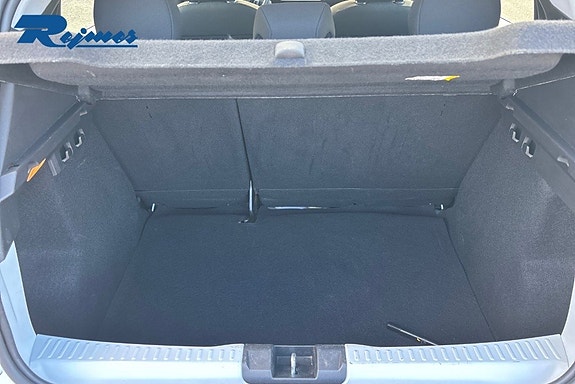 Dacia Sandero 11 of 15