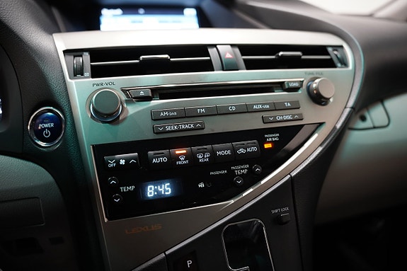 Lexus RX450h 16 of 23