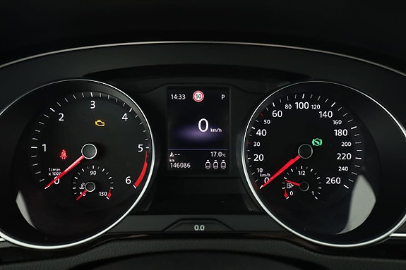 Volkswagen Passat Alltrack 20 of 30