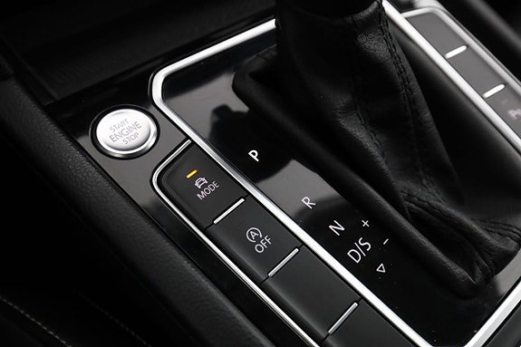 Volkswagen Passat Alltrack 30 of 30