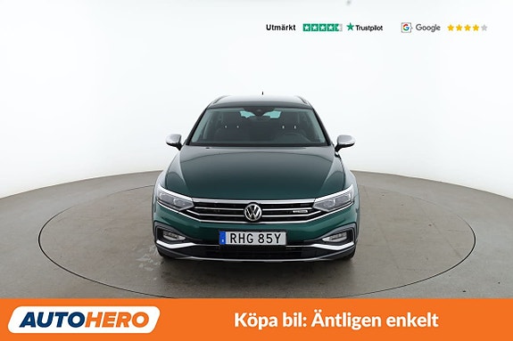 Volkswagen Passat Alltrack 9 of 30