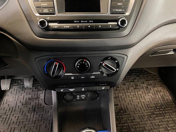 Hyundai i20 20 of 30