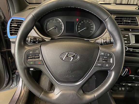 Hyundai i20 18 of 30