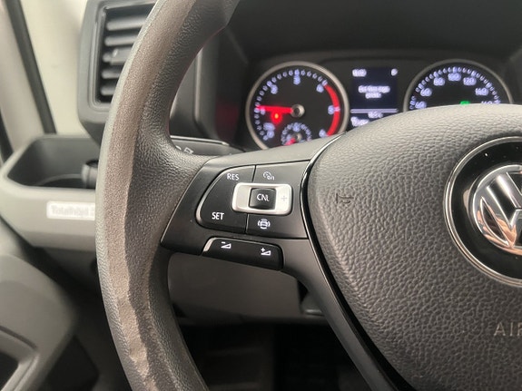 Volkswagen Crafter 16 of 30