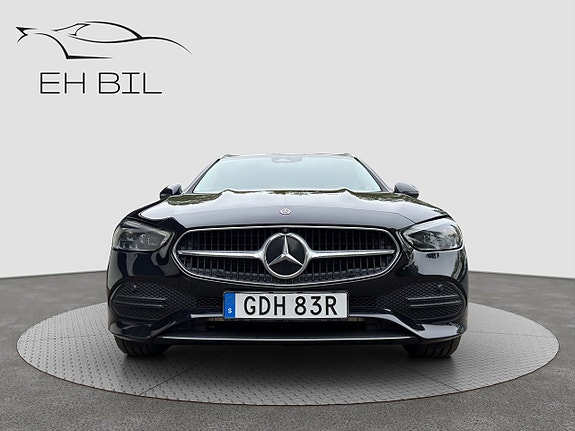 Mercedes-Benz C300 3 of 18