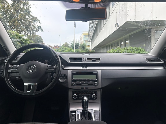 Volkswagen Passat 5 of 5