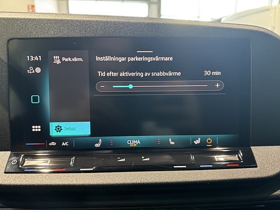 Volkswagen Caddy 17 of 19