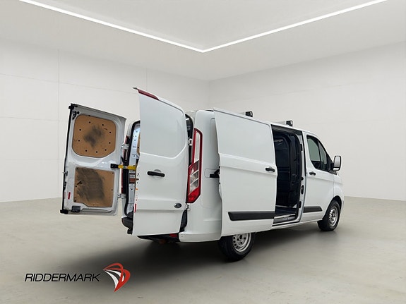 Ford Transit Custom 12 of 29