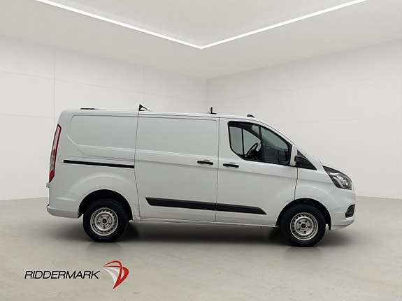 Ford Transit Custom 2 of 29