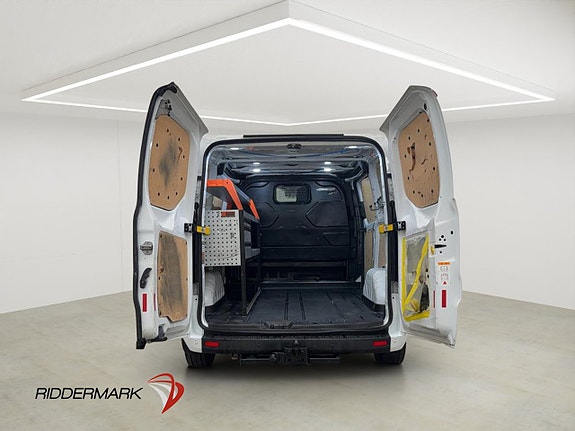 Ford Transit Custom 13 of 29