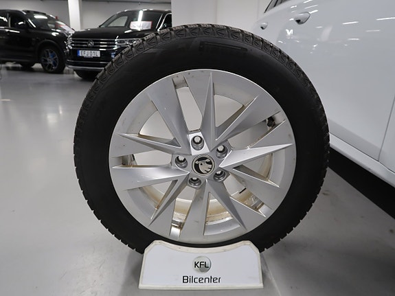 Skoda Octavia 14 of 30