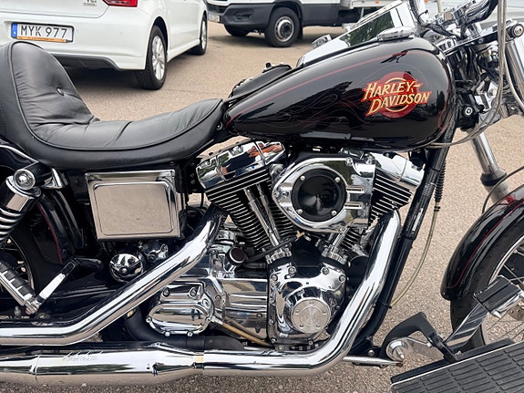 Harley-Davidson FXDWG Dyna Wide Glide 1.4 12 of 13