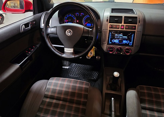 Volkswagen Polo 11 of 20