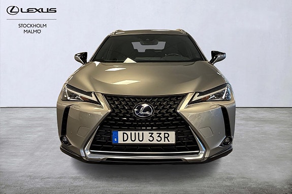 Lexus UX250h 5 of 22
