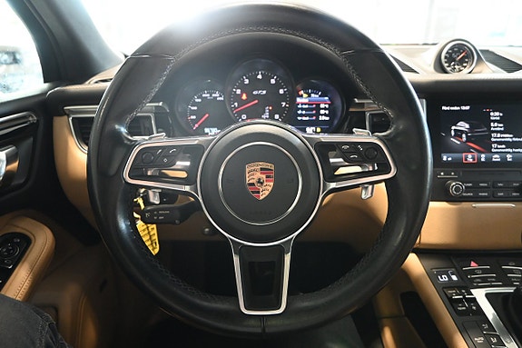Porsche Macan GTS 24 of 30