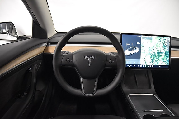 Tesla Model 3 2 of 26